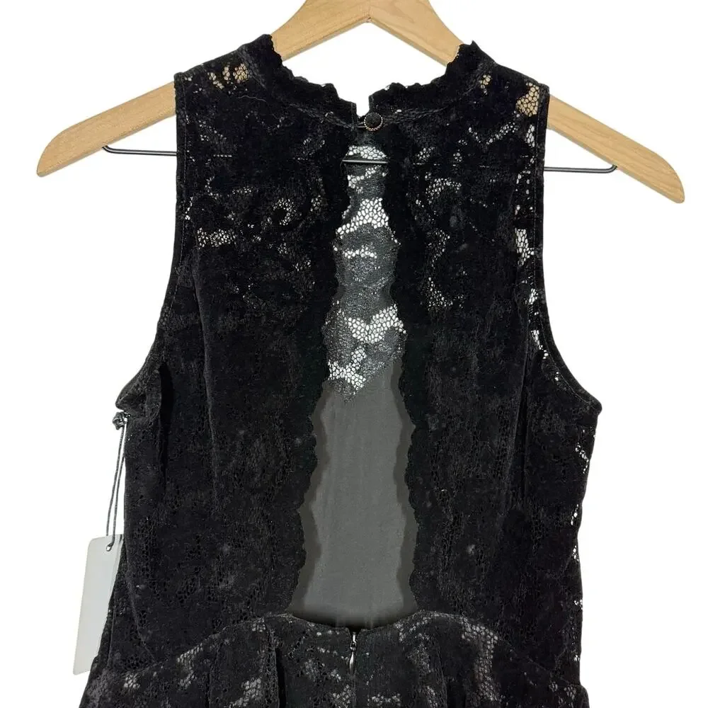 NEW Saylor Zosia A-Line Dress‎ Women's Size Small Black Floral Lace Open Back